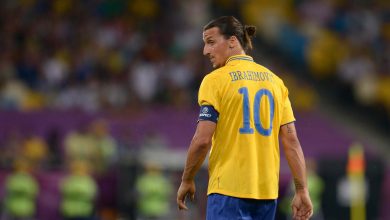 Photo of Ibrahimovic Canta l’Inno della Svezia, è Disco d’Oro (Video)