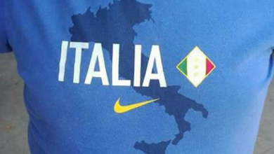 Photo of Magliette Nike Europei Calcio Italia senza Sardegna: ma è una bufala