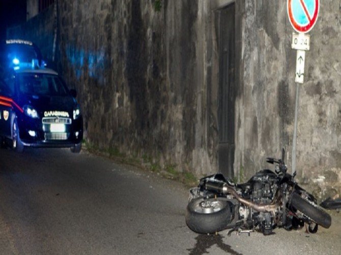 Incidente Moto Contro Tir, Muore Ragazzo Diciottenne A Modica (Ragusa)