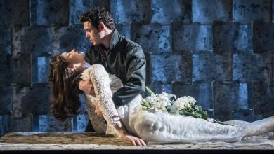 Photo of Richard Madden in Romeo e Giulietta di Kenneth Branagh: dal Teatro al Cinema