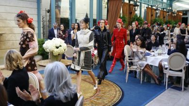 Photo of Sfilata Chanel al Ritz di Parigi: Foto collezione Mètiers D’art per la pre-fall 2017