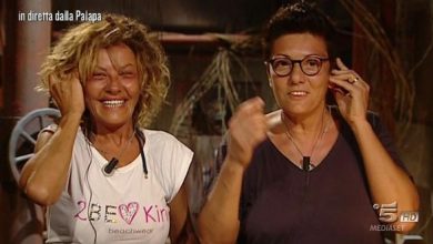 Photo of Eva Grimaldi e Imma Battaglia stanno insieme: Coming out all’Isola dei Famosi