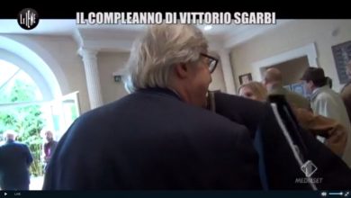 Photo of Compleanno Vittorio Sgarbi: Servizio Le Iene (14 Maggio)