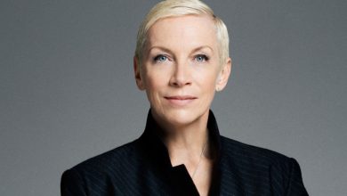 Photo of Radio invia E-mail truffa a Annie Lennox: “Hai del potenziale!”