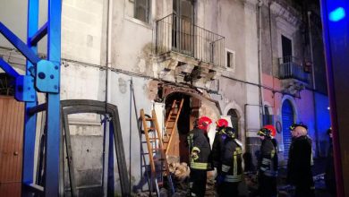 Photo of Esplosione a Catania: morti due vigili del fuoco e altri due ricoverati