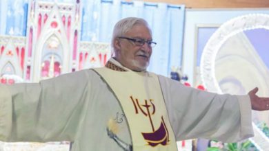 Photo of Padre Zanotti accusato di abusi da un giovane della comunità “Oasi 7”