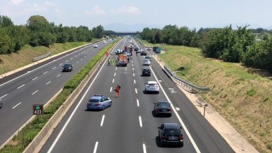 Photo of Incidente A1: muoiono padre, madre e la figlia di 6 mesi