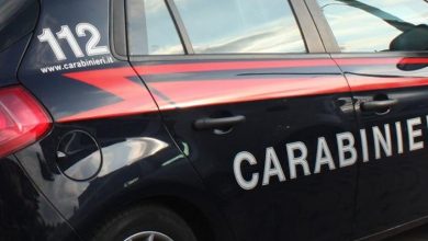 Photo of Uccide la compagna a martellate e si consegna ai Carabinieri